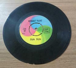 NEBAHAT YILDIZ-DÜĞÜN HALAYI