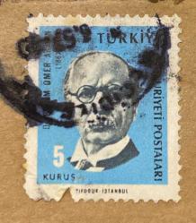 Mektup Zarfından Kesilmiş  / Postadan Geçmiş Pul Filateli - Damgalı - DR. BESİM ÖMER AKALIN , 5 KURUŞ - Türkiye Cumhuriyeti