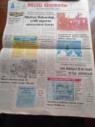 Milli Gazete - 18 Ağustos 1980 - Galatasaray Fenerbahçe'ye Hafif Geliyor - Trabzonspor'un Teknik Direktörü Özkan Sümer Taraftar Futbola Küstü - Necmettin Erbakan Milletimiz Şimdi Artık Milli Selamet Partisini Dinlemekte Kararlı - Milli Görüş Kültür Sarayı Saldırıya Uğradı - Tecavüze Uğrayan Türk İslam Sentezi'nin Amansız Müdafii Ses Sanatçısı MHP Adana Kadın Kolları Başkanı Mürevvet Kekilli - Hindu Müslüman Çatışmasında Ölenlerin Sayısı 239'a Yükseldi