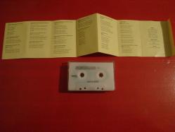 MÜZEYYEN SENAR VE KUDSİ ERGUNER GRUBU  ESKİ BANDROL KASET''YAPI KREDİ 2 KASET