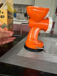 Manüel kıyma makinesi