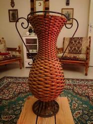 demir üstüne hasır örgü kuru çiçek saksısı  boy 54cm  -  agız açıklığı 20cm