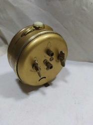 MS4-----ALMAN MARKASI MAUTLE KURMALI MASA SAATİ---SAAT TUTMASINA GARANTİ VERMEM--KADRANDA TOZ VAR