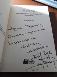 siyah süt - elif şafak (imzalı)