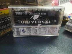 SONER ARICA - HATIRAM OLSUN - AMBALAJLI - KASET