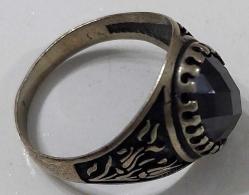 ORTA DÖNEM SANATSAL MOTİFLİ OBSİON KRİSTAL SİYAH TAŞLI MUHTEŞEM ORİJİNAL GÜMÜŞ YÜZÜK 2S1TT2 ÇOK NADİR