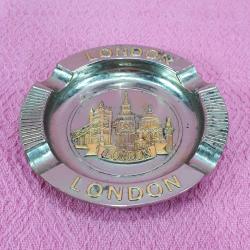 LONDON KABARTMA TASVİRLİ METAL KÜL TABLASI