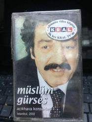 Müslüm Gürses Açık Hava Konseri 1 istanbul 2002 - Nadir Kasetçilik Dükkan