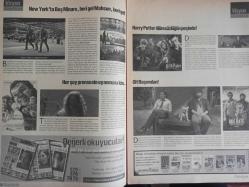 Film Arası Aylık Filmcilik ve Sinemacılık Dergisi - 4 Kasım 2010 - Sayı:4 - Abdurrahman Şen: 'Dindar Sinemacılar Şekilcilikten Kurtulamadı' - Alem Buysa Kral Benim - Ahmet Toklu - Aklın Hallerini Anlatan Kısalara Ödül - 'Göç' Görücüye Çıktı - Açık Hava Sinemalarını Geri İstiyorum - İsrafil Kurultay: 'Yetenekli Gençlere Fırsat Tanıyoruz' - İki Tutam Saç ya da 'Dersim'in Kayıp Kızları' - Gezici Festival 16. Kez Yola Çıkıyor! - Fitnebook! - New York'ta Beş Minare, beri gel Mahsun beri gel! - Her Şey Prensesin Uyanması İçin - Git Başımdan - Harry Potter Ölümsüzlüğün Peşinde - Kamera Arkası - Jonah Hex Filmi - İpek Tanır - Av Sezonu Açıldı! - Fatih Atlas - 12 Kızgın Adam - Manga Severler İstanbul Modern'de Buluştu - Bu kez de 'çay arası' verdik! - Hep bizi savunun Adam: Kadir Savun - Ece Yılmaz - Tuğrul Tülek - Umut Filmi - Yılmaz Güney fotoğraf ve haberi - Tam Takım Dergi