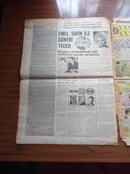 Milliyet Magazin Gazetesi - 7 Mayıs 1972 - Esen Püsküllü Hakkında Boşanma Dedikoduları - Fatma Girik - Güneri Tecer İle Emel Sayın Konserlere Yetişmek İçin Tatillerini Yarıda Bıraktılar - Türkiye'de Yeni Bir Salgın Taekwondo - Semra Ünsal - Ailesi Hasan Vecih'in Resimlerini Öldükten Sonra Sergiledi - Burhan Felek - Bülent Ecevit'e Falcı 5 Harfli İsimlerden Sakının Demişti - Şeytan Sofrasında Nikah - Neşe Tan