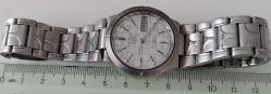 JAPONYA SEIKO MARKA AKTİF OTOMATİK ORİJİNAL CAMI TAKVİMLİ KRİSTAL KARE MODEL BEYAZ KADRAN KOLEKSİYONDAN ÇIKMA BAKIMLI SÜPER KOL SAATİ RR1R1A1A