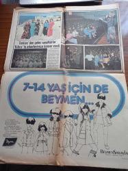Günaydın Gazetesi - 7 Ekim 1974- Hicran Öğretmeni Tabanca Zoru İle Kaçırdılar - Kıbrıs'taki Askerlerimize Moral Konseri - Hülya Süer - İstanbul'un Kurtuluşu Törenlerle Kutladı - İstanbul Belediye Başkanı Ahmet İsvan - Gaz Tüpü Kuyruğu - İstanbul Valisi Namık Kemal Şentürk - Lider Fenerbahçe'den İlk Puanı Adana Demirspor Aldı - Fatih'in Fedaisi Kara Murat - Cumhuriyet Bayramını Kıbrıs'ta Kutluyoruz - Galatasaray Bursa Engelini Kolay Aştı -  Dadaş Hasan Çizgi Roman - Ahmet Enünlü Halterde Dünya Şampiyonu - Muazzez Turing