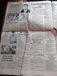 Günaydın Gazetesi - 2 Eylül 1984 - Galatasaray'ın Yüzü Bu Sefer Güldü - Erdal Keser - Fenerbahçe Artık Kampa Girmeyecek - Suudi Arabistan Kralı'nın Kardeşi Türkiye Gezisini Yarıda Kesti - Türk İş Genel Sekreteri Sadık Şide - Çalışma Ve Sosyal Güvenlik Bakanı Mustafa Kalemli Emeklilik Yaşı 55'e Çıkacak - Filistin Kurtuluş Örgütü Temsilcisi Ebu Firaz'a Ankara'da Suikast Planı - Ünlü Wolkswagen Zarar Ediyor - Bitlis Sigarası İstanbul'da Satılmayacak