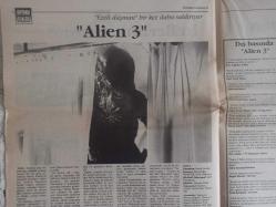 Sinema Gazetesi Filmcilik ve Sinemacılık Dergisi - 12-18 Eylül - Antrakt 1 Yaşında - Flaş Filmler Fırtınası Başlıyor - ''Alien 3'' Filmi - Sınır ya da Berlin - 70 Yıl Önce Bir Anti-Militarist - Bu Yıl ''Portakal'' On Dilim - Kısa Filmcilere Çağrı - İn Berlin - Gecenin Ötesi Filmi - Van Damme Efsanesi Filmi - Hit Man - Seni Seviyorum Rosa - Beethoven - Anahtar - Lethal Weapon 3 Filmi - Geçmişe Yolculuk Filmi - Doğadaki Umut Filmi - Christopher Columbus Filmi - Onbir Gün Onbir Gece 3 Filmi fotoğraf ve haberi - Tam Takım Dergi