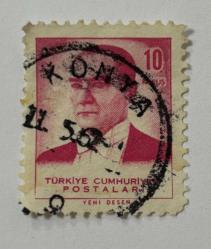 Mektup Zarfından Kesilmiş  / Postadan Geçmiş Pul Filateli - Konya Kasım 1956 Damgalı - ATATÜRK , 10 KURUŞ - Türkiye Cumhuriyeti