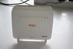 Zyxel VMG3312-B10B V2 300Mbps Kablosuz 4-Port    SORUNSUZ SIKINTISIZ     ((CD ODA