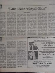 Sinema Gazetesi Filmcilik ve Sinemacılık Dergisi - 11-17 Ocak 1992 - Beyoğlu Sinema Sohbetleri - İstanbul'da Yeni Bir Sinema: Apollon - 1992 Altın Küre Adayları - Evde 5 Başına Filmi - Christina Applegate - Joanna Cassidy - Ağustos'ta Rapsodi Filmi - Akira Kurosawa - Richard Gere - Alternatif Bir Film: Vaatler Ülkesi Filmi - Andrzej Wajda: Çağın Kanayan Vicdanı - Gelecek Üzerine Notlar - Ali Hakan - Tatar Ramazan Filmi - Kadir İnanır - Esin Moralıoğlu - 3 Belalılar Filmi - Harley Davidson & Marlboro Man Filmi - Banu Kahraman - Calamity Jane de Bu Günleri Görseydi - Nazım Hikmet ve Tiyatro - Büyük Uyku - Sadi Çilingir - ''Gün Uzar Yüzyıl Olur'' - Fida Film Haftanın Filmleri - Kokuşmuş Hayat Filmi - Hot Shots Filmi - İkiz Kan Filmi - Van Damme - Başkalarının Parası Filmi - Danny De Vito fotoğraf ve haberi - Tam Takım Dergi