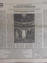 Sinema Gazetesi Filmcilik ve Sinemacılık Dergisi - 21-27 Aralık 1992 - ''Camdan Kalp'' e Bir Uluslararası Ödül Daha-  Thelma ve Louise ile Venüs'le Buluşma - Ağustos'ta Rapsodi Filmi - Richard Gere - Red it Filmi - Terence Hill - Thelma ve Louise Filmi - Avrupa İşi Bir Edebiyat Uyarlaması - ''Kırmızı Pazartesi''yi Seyredin ve Utanın - Sanatçı Dünyalarında Bir Gezinti: Venüs'le Buluşma - Uğur Vardan - İzmir'in Kaybolan sinemaları - Halbuki Biz Onları Çok Sevmiştik: The Commitments Filmi - Uğur Vardan - Kaliteli Bir Anatür: ''Hızlı Soyguncu'' filmi - Tiyatrolarda Bu Hafta - Dehşetin Nefesi - Ateş Üstünde Yürümek Filmi - Hülya Aksular - Yılmaz Zafer - Kürşat Alnuaçık - Semiha Berksoy - Erdoğan Akduman - Genç Ölmek - Sonsuza Yürümek - Kuzuların Sessizliği - Kendini Arayan Adam - The İndecent Woman - Kuraldışı Kadın - Hızlı Soyguncu Filmi - Tom Selleck - Jane Saymour - Şafakta Buluşalım - 3 Belalılar Dönüyor Filmi fotoğraf ve haberi - Tam Takım Dergi