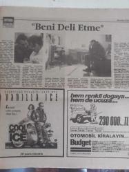 Sinema Gazetesi Filmcilik ve Sinemacılık Dergisi - 22-28 Şubat 1992 - Maratona Hazır Mısınız? - Atatürk Kültür Merkezi'nde ''Taxi Blues'' Filmi - K2 Filmi - Michael Biehn - Matt Craven - Korku Günleri Filmi - Christian Slater - Deborah Harry - Yasak İlişkiler Filmi - John Cusack - Anjelica Huston - Annette Bening - ''Beni Deli Etme'' Filmi - Vanilla İce Filmi - Highlander 2 Filmi - Christopher Lambert - Sean Connery - Mavi Cennetim Filmi - ''Başkalarının Parası'' Filmi - Sadi Çilingir - Halim Petriçli - Haftanın Filmleri - Balıkçı Kral Filmi - Robin Williams - Jeff Bridges - Korku Günleri Filmi - Stephen King - Michael McDowell - Kız Arkadaşım Filmi - Dan Aykroyd - Macaulay Culkin fotoğraf ve haberi - Tam Takım Dergi