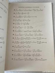 A Short Table Of Integrals - B. O. Peirce - Ginn And Company - İngilizce Kitap (Kısa Bir İntegral Tablosu)