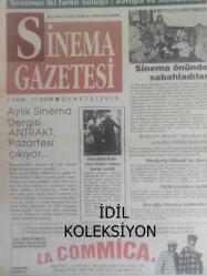 Sinema Gazetesi Filmcilik ve Sinemacılık Dergisi - 5-11 Ekim 1992 - Sinema Önünde Sabahladılar - Büyüklerimiz Yine Bizler Adına Karar Verdi! - Mezarlık Devriyesi Filmi - Stephen King - Farklı Kapıları Aralamak İsteyenlere: Avrupa - Psikopat filmi - Rob Lowe - James Spader - Salaş Mekanlar, Marjinal Yaşamlar: Rembetiko - The Doors: Morrison Efsanesi Üzerine Duyarlı ve Dramatik Bir Yaklaşım - My Name is Hood, Robin Hood - Haftanın Filmleri - ''Kadın Asla Unutmaz'' - Onbir Gün Onbir Gece 2 Filmi - Feza Film'in Yeni Projeleri - Kick Boxer 2 Filmi - Sasha Mitchell - Michel Qissi - Efsane Döğüşçü Filmi - Donald Murray - Vince Parr - Errol Baxter - Pasifik Tepeleri Filmi - Melanie Griffith - Michael Keaton - Kaybetmek Yok Filmi - Simon Yam - Gary Chau - Kuzuların Sessizliği Filmi - Jodie Foster - Anthony Hopkins - Scott Glenn fotoğraf ve haberi - Tam Takım Dergi