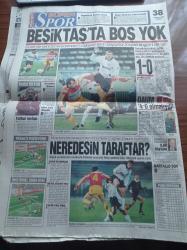 Hürriyet Gazetesi - 13 Şubat 1994 -  Duran Duran'lı Mega Parti - Jeane Manson - Fenerbahçeli Uche - Fenerbahçe'de 19 Tane Grup Var - Aziz Yılmaz - Jupp Derwall Türkiye İkinci Vatanım - Kanlı Terör Örgütü PKK'dan Bir Haftada 7 Bomba - Terörist Barındırana Emniyet Müdürü Necdet Menzir'den Uyarı - NATO'nun Bosna Filosuna 8 Türk F 16'sı Daha - Tansu Çiller  Barış Manço El Ele - Sakıp Sabancı - Bayındırlık Ve İskan Bakanı Onur Kumbaracıbaşı