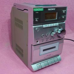 SONY CMT-EP303 MİNİ MÜZİK SETİ , RADYO ÇALIŞIYOR , CD VE TEYP ÇALIŞMIYOR , HÂLİYLE