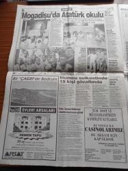Sabah Gazetesi - 6 Şubat 1993 - Turgut Özal Adnan Kahveci'nin Ölümü İle Yıkıldı - Adnan Kahveci Ölüm İlanı - Ahmet Kaya - Mogadişu'da Atatürk Okulu - Aziz Nesin Silah İstiyor - SHP'lilerin Kontrgerilla Önergesi Erdal İnönü'den Döndü - Üniversiteli Gençler Milli Eğitim Bakanının Dahi Kim Olduğunu Bilmiyor - Hikmet Çetin - İsmet Sezgin - Yıldırım Aktuna - Cavit Çağlar - Fikri Sağlar - Beyoğlu'na Yeni Kültür Merkezi - Tarık Akan