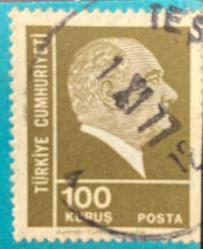 Mektup Zarfından Kesilmiş  / Postadan Geçmiş Pul Filateli - 1 Kasım 1977 Damgalı - ATATÜRK, 100 KURUŞ - Türkiye Cumhuriyeti