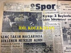 GÜNLÜK SPOR GAZETESİ - 29 ARALIK 1958 - NECDET APAK SİGORTACILIK - SPOR OYUNLARINDA MÜHİM DEĞİŞİKLİKLER - FENERBAHÇE, İSTANBULSPOR MANİASINI AŞTI: 1 - 0 - MUAMMER PAMUK - CAN BARTU İYİLEŞTİ - İZMİR'DE ALTINORDU GALİP - BAKIRKÖY, FENERBAHÇE VOLEYBOL MAÇI 3-2 - MUVAKKAR E. TALÜ - BURSASPOR 0 - 1 KASIMPAŞA - NEJAT ALTAV - AT YARIŞLARI VE KUMAR, ŞEREF SEVER - ERGUN ERCİNS - DAĞLARIN OĞLU, JACK LONDON - SİNEMA ve TİYATRO SAYFASI - CEZMİ BAŞAR - EYÜP: 2 - 2 BEYLERBEYİ - DOĞUBANK 3 OTOMOBİL KAMPANYASI