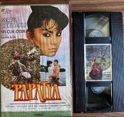 Efemera - PAPATYA- SERPİL ÇAKMAKLI SELÇUK ÖZER VHS FİLM - kitantik - kitaLog