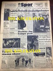 GÜNLÜK SPOR GAZETESİ - 23 ARALIK 1958 - SADIK KIZ BAŞKANLIK İÇİN ADAYLIĞINI KOYUYOR, GALATASARAY KONGRESİ - TURGAY ŞEREN İDMANA ÇIKIYOR - CAN BARTU - KARAGÜMRÜKSPOR - MUVAKKAR E. TALÜ - ZEKAİ, AKBANK'TAN ALDIĞI PRİMİ KILIZLAY'A HİBE ETTİ - ATİLLA KARSAN - KADRİ AYTAÇ - DAĞLARIN OĞLU, JACK LONDON - FERİT ERDİNİ - BEYKOZ HAFTASI VE SZEKELLY - ABİDİN KAYA - CAVLI ÇULFAZ - SİGARAYI BIRAKMAK İSTEYENLERE, COMME LE CIGARETTES, MEHMET NURİ MERMER - 2. PROF KÜME KARMASI ALMANYA'YA GİDİYOR - FAİK İPLİKÇİ - BİRİNCİ KÜMENİN ÇOK SEVİLEN KULÜBÜ MECİDİYEKÖY