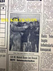 GÜNLÜK SPOR GAZETESİ - 16 ARALIK 1958 - ÇEKOSLOVAKYA'LILARIN KANAATİ ''BULGARİSTAN'I YENMELİYDİNİZ'' - TÜRKİYE - ÇEKOSLOVAKYA MAÇI YARIN - DÜNYANIN EN ŞÖHRETLİ BASKETÇİSİ BOB COUSY - MUVAKKAR E. TALÜ - ATİLA KARSAN - AKBANK REKLAMI - SİNEMA VE TİYATRO SAYFASI - İSLAM ÇUPİ - SUAT MAMAT - MEHMET ZEKİ CUMAOĞLU - MUSTAFA KİNTER - GÜREŞ HAKEMİ ALAATTİN AKYILDIZ - HAKKI YETEN - BAKIRKÖY VOLEYBOL TAKIMI ALMANYA'YA GİDECEK