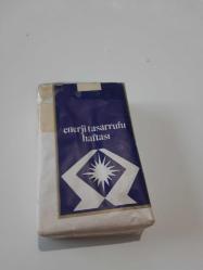 Koleksiyonluk eski dönem sigara paketleri