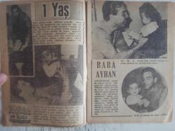 Tercüman Gazetesi İlave Eki Ses, Tiyatro ve Sinema Mecmuası Dergisi - 6 Aralık 1962 - Sayı:23 - İsmet Nedim - İnanç - Filiz Akın - Babası ve Kızı - Ayhan Işık - İkisi de Bekar - Tarihde Moda - Filiz Borak - Fincan Boyacılığından - Nilüfer Aydan - Yarının Genç Şairleri - Artist Kadın - Gönül Yazar - Halk İstiyor - Adnan Ataman - Şakadan Damlacıklar - Güler Gürses - Kim Novak - Haftanın Panaroması - Balık Adam - Zeynep Değirmencioğlu - Abdullah Yüce - Şadi Şener - Avrupayı Gezdim - Muzaffer Tema - Dedi ve Gördüğü Yerleri Anlattı - Leyla Sayar'ı Unutamadı - Aşık Olmak İçin Sık Sık Gezmek Lazım - Makyaj Sanatı - Zeki Müren - Nemika Yeşilada - Muvakkar Ekrem Talu - Beklenen Günler - Biraz Dedikodu - Semra Atılay - Aşkı Öğreten Kadın - İllizyon - Manyetizmalı İskambil ve Su Dolu Bardak - Bir Plak Dolduruldu - Evlenmek İstiyorum - Radyo - Safety Kalem Uçları Reklamı fotoğraf ve haberi - Tam Takım Dergi - Ciltten Çıkmadır