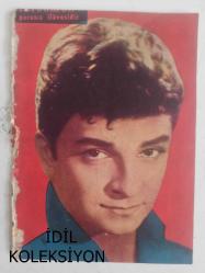 Tercüman Gazetesi İlave Eki Ses, Tiyatro ve Sinema Mecmuası Dergisi - 17 Temmuz 1962 - Sayı:3 - Zeki Müren - Biz Bize - Neriman Köksal - Bir Devirdi - Mualla Mukadder - 3. İzdivaç - Kocası Razı Değil - Muzaffer Tema - Vali Paşa Eniştem - Nuri Teoman Paşa - İsveç'de Bir Türk Şantözü - Ne Var Ne Yok - Semra Nuray - Yanlız Türkçe Tangolar - İbrahim Işıl - 1 No:lu Orkestra - İyi Aktris - Belgin Doruk - Son Filmini mi Çevirdi? - Teklif Aldı - İstanbul'a Çalışmak Üzere Gelmeyecek - Yok Böyle Bir Şey - Hepsi de Altan - Haber Yağmuru - Yeni Aşk - Böylesi Güzel - 13 Kilo Vermiş - Diclehan Baban - Göksel Arsoy - Biraz Dedikodu - Philips Radyolar ve Mamulleri Reklamı fotoğraf ve haberi - Dergi Tam Değildir Sadece 20 Sayfası Mevcuttur - Ciltten Çıkmadır