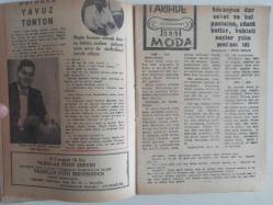 Tercüman Gazetesi İlave Eki Ses, Tiyatro ve Sinema Mecmuası Dergisi - 17 Ekim 1962 - Sayı:16 - Muzaffer Akgün - Leyla Sayar - Biz Bize - Necati Erenler - İlk Hamle Benden - Yavuz Tonton - Tarihde Moda - Filiz Borak - Amerikalı Dansöz ile Evlendi - Emin Gündüz - Yarının Genç Şairleri - Şantöz Oldum - Semra Nuray - 8 Yıl Sonra Karar Verdim - Ayşe Abla - İsrail'de Bir Bestekar - Beni Çok Beğendiler - Ahmet Üstün - Şakadan Damlacıklar - Sevilen 20 Şarkı - Halkın Sevgilisi - Paris'de Bağlama ile Konser Verdim - Zekai Beşgül - Ne Var Ne Yok - Gönül Yazar - Galada Şöhretler Vardı - Gitarist Şarkıcı - Nimet Alp - O ve Hayal - Mustafa Yanık - Beyaz Saçlı Jön - Aşkı Öğreten Kadın - Caroll Munro - Hem Usta Hem Müzisyen - Pırpırlar - Yeni Sesler Bulmak Şart - Behiye Aksoy - Sevim Tanürek - Mustafa Şişmanoğlu - Evlenmek İstiyorum - Emin Usta Çamaşır Makinesi Reklamı fotoğraf ve haberi - Tam Takım Dergi - Ciltten Çıkmadır