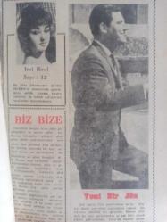 Tercüman Gazetesi İlave Eki Ses, Tiyatro ve Sinema Mecmuası Dergisi - 19 Eylül 1962 - Sayı:12 - İnci Birol - Biz Bize - Yeni Bir Jön - Emin Tunceli - Mualla Mukadder - Feriha Tunceli - Mücadele Kadını - Radyonun Güzel Kızı - Kısmet Çeşmesi - Patronlar Konuşuyor - Mahmut Anlar - Zeki Müren - Nigar Uluerer - Her Zaman Yenilik - Sahnede Yeni ve Değişik Kıyafetlere Önem Vermeli - Genç Şairler - İsmet Sıral Avrupa'da Çok Beğenildi - Üzülme Evlat Boş Zamanında Beni Bul Çalışırız - Ahmet ile Merih'in Arkabası Olan Küçük Şeytanlar Bir Araya Gelmişti - Antenler'in Şeytan Kardeşi - Tarihde Moda - Filiz Borak - Milli Lig fikstürü - Ayşe Abla - Evlenmek İstiyorum - Muzaffer Tema - Kızların Rüyalarına Giren Sert İfadeli Erkek - Muhterem Nur - Celal Sururi - Neşe Yulaç Tandoğan - Aşkı Öğreten Kadın - Caroll Munro - Nimet Köprülü - Milyoner Bir Müzisyen - Kurak Mezar - Tülin Sökal - Biraz Dedikodu - Hoover Çamaşır Makinesi Reklamı fotoğraf ve haberi - Tam Takım Dergi - Ciltten Çıkmadır