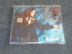IŞIN KARACA - HER ŞEY AŞKTAN -- DÖNEM BASKISI ÇOK TEMİZ MÜZİK CD SİDİR.