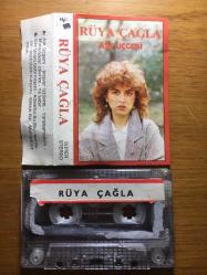 RÜYA ÇAĞLA - AŞK ÜÇGENİ