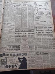 Yeni İstanbul Gazetesi - 24 Nisan 1956 - Remington Rand Daktilo - 23 Nisan'ı Sevinçle Kutladık - Döviz Kaçakçılığı Tahkikatında Dikkate Şayan Bazı Gelişmeler - Başvekil Adnan Menderes Memlekete Döndü - Danny Kaye Çankaya'da Türk Çocukları İle Tanıştı - Bağdat Paktı - Otomobil Saltanatı Ve Paris Şatosu Meseleleri Demokrat Parti Meclis Grubunda - Refik Halid Karay - Rus Liderlerinin Sustuğu Konular - Kruşçev - Bulganin - Partilerde Hizipçilik - Salvador Dali'nin Son Eseri - Refik Koraltan - Türkiye Suriye Adli Anlaşmasının Esasları - Kolombo Planı Bedir- Tarhan Toker - Komposto Gübresi Nasıl Yapılır - Karısını Bir Cadillac İle Mübadele  Eden Adam - Galatasaraylılar Dün Emniyeti 4 0 Yendiler - Tenis Milli Takımı Kadrosu Açıklandı - Shelley Winters Ben Sarah Bernhardt  Değilim Diyor - Ordu Boks Takımımız