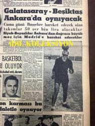 GÜNLÜK SPOR GAZETESİ - 4 KASIM 1958 - MÜŞTEREK BAHİS İKİNCİ DEVREDE BAŞLAYACAK MI? - GALATASARAY, BEŞİKTAŞ ANKARA'DA OYNAYACAK - EŞFAK AYKAÇ ''FUTBOL HANIM OYUNU DEĞİLDİR'' - REAL MADRİD TAM KADRO GELİYOR - OSMAN SOLAKOĞLU BASKETBOL MİLLİ TAKIM MENEJERİ OLUYOR - EKREM ÜNVERİR - ÇAVLI ÇULFAZ - SİNEMA, FİLM VE TİYATRO SAYFASI - İHSAN BİRİCİK - İSLAM ÇUPİ - MUVAKKAR EKREM TALU - ADNAN İNAN TEKRAR RİNGE DÖNÜYOR - YAPI VE KREDİ BANKASI REKLAMI - SZKELLY MUAMMASI - HASAN PAŞA FIRINI LALELİ - PUŞKAS