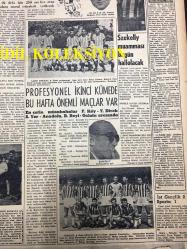 GÜNLÜK SPOR GAZETESİ - 4 KASIM 1958 - MÜŞTEREK BAHİS İKİNCİ DEVREDE BAŞLAYACAK MI? - GALATASARAY, BEŞİKTAŞ ANKARA'DA OYNAYACAK - EŞFAK AYKAÇ ''FUTBOL HANIM OYUNU DEĞİLDİR'' - REAL MADRİD TAM KADRO GELİYOR - OSMAN SOLAKOĞLU BASKETBOL MİLLİ TAKIM MENEJERİ OLUYOR - EKREM ÜNVERİR - ÇAVLI ÇULFAZ - SİNEMA, FİLM VE TİYATRO SAYFASI - İHSAN BİRİCİK - İSLAM ÇUPİ - MUVAKKAR EKREM TALU - ADNAN İNAN TEKRAR RİNGE DÖNÜYOR - YAPI VE KREDİ BANKASI REKLAMI - SZKELLY MUAMMASI - HASAN PAŞA FIRINI LALELİ - PUŞKAS