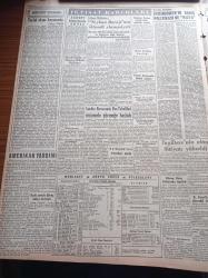 Yeni İstanbul Gazetesi - 10 Nisan 1956 - Remington Rand Daktilo - İstanbul'daki Peyk Diplomatları Hakkında Mültecilerin Şikayetleri - Adnan Menderes Tarsus Ve Mersin'de De Muhalefeti Şiddetle İtham Etti - Mısır Komandoları İsrail Toprağında - Cezayir'de Katliam Ve Sabotaj - Adnan Menderes Tarsus Ve Mersin'de Muhalefeti Şiddetle İtham Etti - Teknik Ziraat Kongresi Açıldı - Gog Yazan Giovanni Papini Yazı Dizisi - Fransa'da Ölen Galip Ceylani'nin Miras Davası - Sümer Ve Melek Sinemalarının Tahliyesi - Kruşçev Ve Bulganin'in Hayret Uyandıran Talebi - Stalin'in Kızı Moskova'dan Bırakılmıyor - Şair Behçet Kemal Çağların Konferansı - Eisenhower'in Barış Politikası Ve NATO - Edinburgh Dükü'ne Yol Gösteren Hayalet - Amerika'da Uçaklara Periskop Takılacak - Vasco De Gamalılar Fenerbahçe'yi Beğendiler - Basri Dirimlili - Voleybol Dünya Şampiyonası - Amerikan Basketbolcuları Olimpiyad'a Hazırlanıyor
