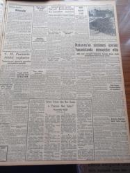 Yeni İstanbul Gazetesi - 11 Mart 1956 - Habib Edib Törehan - Profesör Doktor Yavuz Abadan - İngiltere Başvekili Sir Anthony Eden'in Politikası Tenkid Ediliyor - Profesör Feyyaz Gürsan'ın Katili Mehmet Taşkesen Dün Teslim Oldu - Başpiskopos Makarios'un Sürgün Edilmesi Üzerine İngiliz Yunan Münasebetleri Tehlikeli Bir Safhaya Giriyor - İngiltere Hariciye  Nazırı Lloyd Bugün Geliyor - Ödemiş Ve Bergamada Altın Ve Volfram Madenleri - Hürriyet Partisi Başvekil Adnan Menderes'in İzmir Nutkunu Cevaplandırdı - Gog Yazan Giovanni Papini Yazı Dizisi - Amerikan 6. Filo Kumandanı Amiral Ofstie Şehrimizde - 17 Yaşındaki Claudine Riowai 1956 Paris Kraliçesi Seçilmiştir - Umumi Türk Tarihi Profesörü Zeki Velidi Togan - Halk Eğitim Merkezi Nasıl Çalışıyor - Film Yıldızı Neriman Köksal Diyor Ki En İyi Temizleyen Sabun Puro - Fenerbahçeliler Kadıköyspor'u Yeni Sayı Rekoru İle Yendiler - Beşiktaş - Radyo - Moda - Necla Seyhun