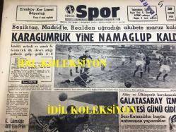 GÜNLÜK SPOR GAZETESİ - 20 KASIM 1958 - KARAGÜMRÜK 2 - 0 BEŞİKTAŞ, KARAGÜMRÜK YİNE NAMAĞLUP KALDI - REMONDINI - MUVAKKAR EKREM TALU - POLONYA TAKIMI İLE MİLLİ BASKETBOL MAÇI YAPACAĞIZ - TURGAY ŞEREN TEDAVİ İÇİN ALMANYA'YA GİDİYOR - ERENKÖY KIZ LİSESİ RÖPORTAJI - SİNEMA, FİLM VE TİYATRO SAYFASI - ATİLLA KARSAN - ANKARA'DA BASKETBOL VE VOLEYBOL MAÇLARI - TÜRKİYE İŞ BANKASI REKLAMI - SELİM DERYA - KASIMPAŞA LİGLERE KATILMIYOR - HAMİT KAPLAN İZİN İSTİYOR - FERİKÖY, EYÜP MAÇINA BÜYÜK ÖNEM VERİYOR - ATATÜRK KOŞULARININ DAİMİ ŞAMPİYONU ERENKÖY KIZ LİSESİ - TÜRK TİCARET BANKASI - REŞAT ERTE - AYDIN YELKEN, EKREM ÜNVERİR