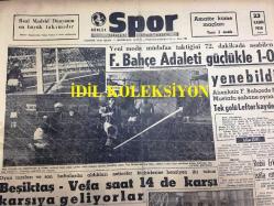 GÜNLÜK SPOR GAZETESİ - 23 KASIM 1958 - FENERBAHÇE, ADALET'İ GÜÇLÜKLE 1-0 YENEBİLDİ, TEK GOLÜ LEFTER KAYDETTİ - BEŞİKTAŞ - VEFA MAÇI - REAL MADRİD DÜNYANIN EN BÜYÜK TAKIMIDIR - REBİİ ERKAL İSTİFA ETTİ - GALATASARAY 2 - 1 ALTAY - MUVAKKAR EKREM TALU - NEJAT ALTAV - VELİ AKBAŞLI - ALTAY YENİ BİR İTALYAN ANTRENÖRÜ GETİRİYOR - ÇAVLI ÇULFAZ - DOĞUBANK - ÖMER İŞCAN - FARUK ARABOĞLU - KIZ OKULLARI İLK KIR KOŞUSU - AMATÖR KÜME MAÇLARI - ATİLLA KARSAN - RİAL - PERTEV TUNASELİ - TÜRK TİCARET BANKASI