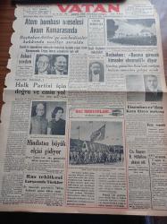 Vatan Gazetesi - 28 Eylül 1949 - Ahmet Emin Yalman - Atom Bombası Meselesi Avam Kamerasında - Eisenhower'den Kara Efeye Mektup - Çin Rusya'yı Birleşmiş Milletlere Şikayet Etti - Hindistan'ın İlk Türk Büyükelçisi Divan Şaman Lall Gidiyor - Sterlin Devalüasyonunun Sebep Ve Neticeleri - Berlin Oteli Yazan Vicki Baum Yazı Dizisi - Beşiktaş Suriye Muhteliti Maçı - Demokrat Parti Balat Ocağının Senelik Kongresi - Mübarek Kurban Bayramı - Ermeni Ruhanileri Arasındaki İhtilaf - Devlet Bakanı Cemil Sait Barlas - Van'da 33 Vatandaşı Kurşuna Dizmekten Mesul Görülenlerin Muhakemesine Bugün De Devam Edilmiştir - Şekerci Ali Muhiddin Hacı Bekir - Beykoz Kundura Fabrikası - Sümerbank - Sheaffers'in Yeni Touch Down Dolma Kalemi - Good Year - Lili Yumakları - Ronson Çakmak - Radyolin Diş Macunu