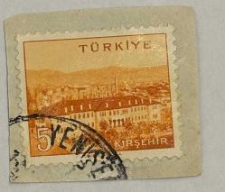 Mektup Zarfından Kesilmiş  / Postadan Geçmiş Pul Filateli - Yenişehir Damgalı- TÜRKİYE KIRŞEHİR - 5 PARA - Türkiye Cumhuriyeti