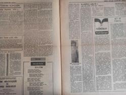 Devlet Milliyetçi Siyasi Haftalık Gazetesi - 16 Şubat 1976 - Sayı:328 - Ülkü Ocakları Ecevit'ten Bilderberg Toplantısına Ne Maksatla Katıldığını Kamuoyuna Açıklamasını İstedi - Haftanın İçinden - Tekzip Deyince, Akla.. - Tuğrul Turan Şehit Oldu - Abdürrahim Karakoç - AET ve Türkiye - Nuriye Gürgür - Kurtarıcı Neslin Mürşidleri - Ergeneon Mektupları - Cezmi Kırımlıoğlu - Bir Kahraman Öldü - Bilge Erdem - Ülkü Yolunda - Eğitimde Yöneticinin Sorumluğu - Erdal Altay Balkanlı - Erol Cansel - Ecevit Ülkü Ocaklarına Amaçlarında Başarılar Dileyen Telgraf Çekmiş - Seyyah-ı Fakir Evliya Çelebi - Dış Müttefikler CHP'ye Mağlup - İlteriş Metin - Kavga Nasıl Önlenir - Milliyetçi Gençlik 27 Mayıs Öncesindeki Olaylara Hiç Karışmadı fotoğraf ve haberi - Tam Takım Gazete